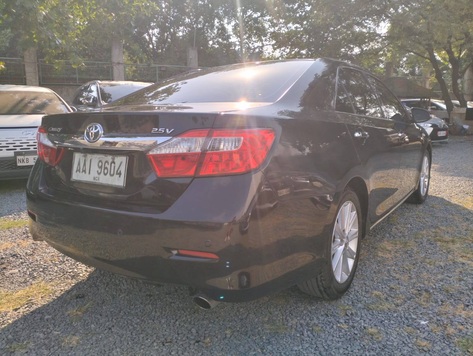 2014 Toyota Camry photo 12