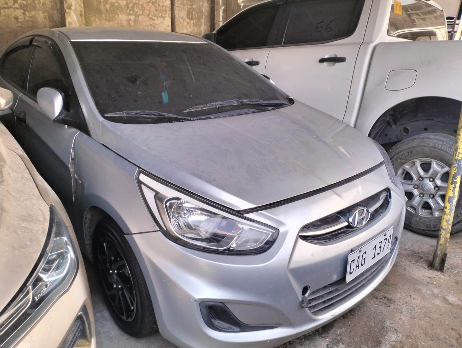 2017 Hyundai Accent photo 3