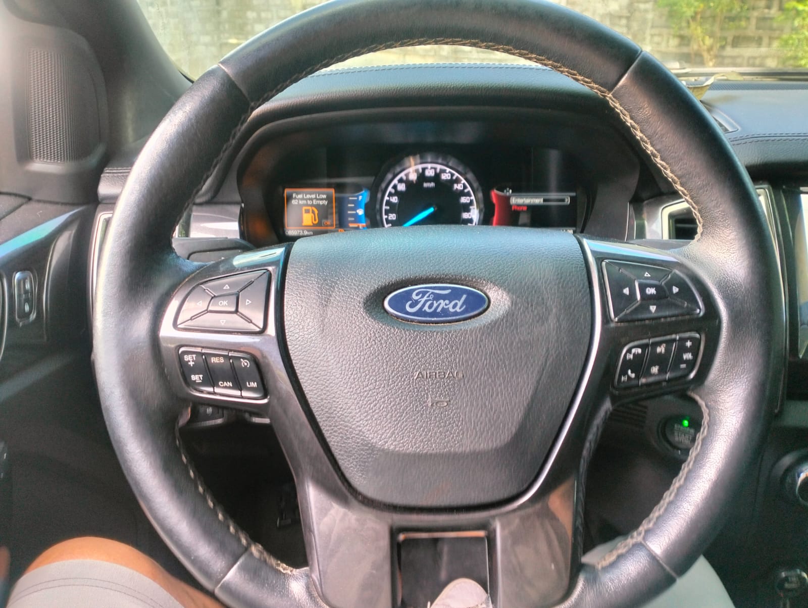 2022 Ford Everest photo 8