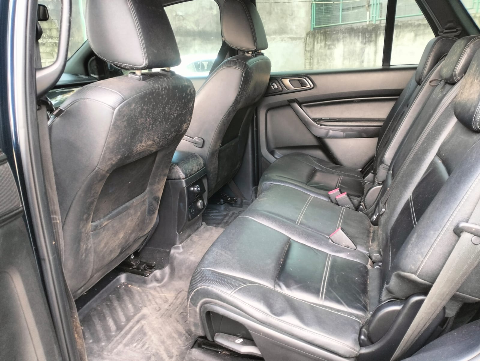 2022 Ford Everest photo 13
