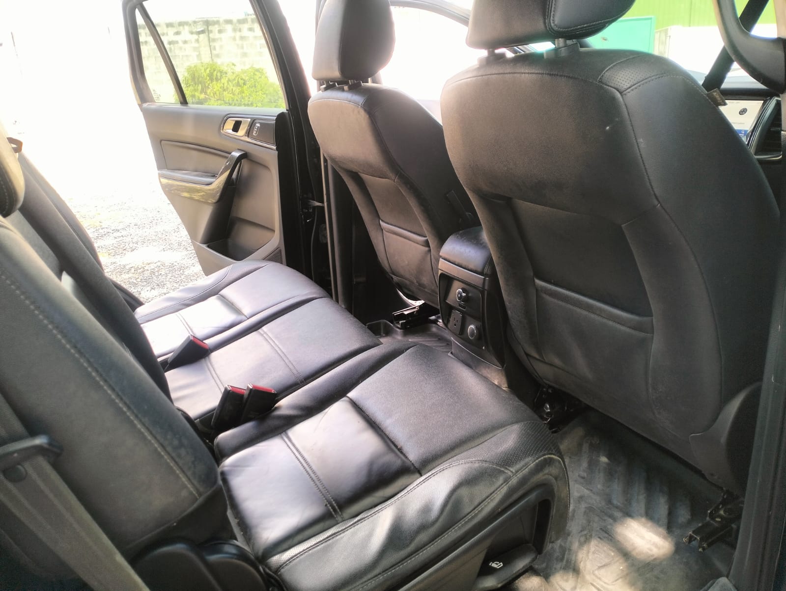 2022 Ford Everest photo 26