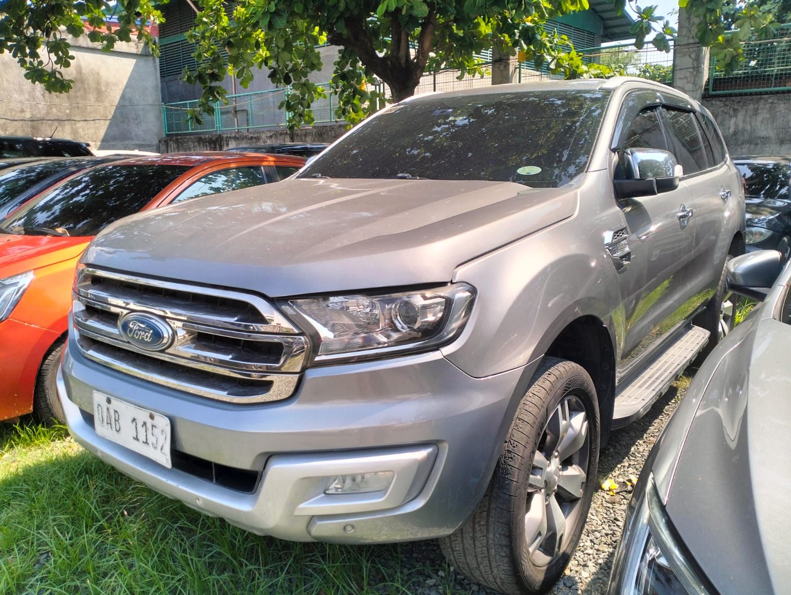2017 Ford Everest photo 4