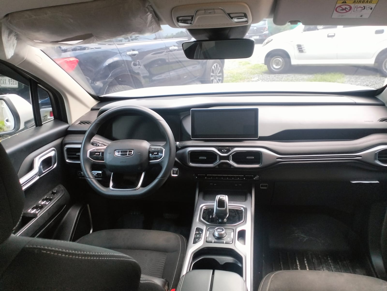 2021 Geely Okavango photo 7