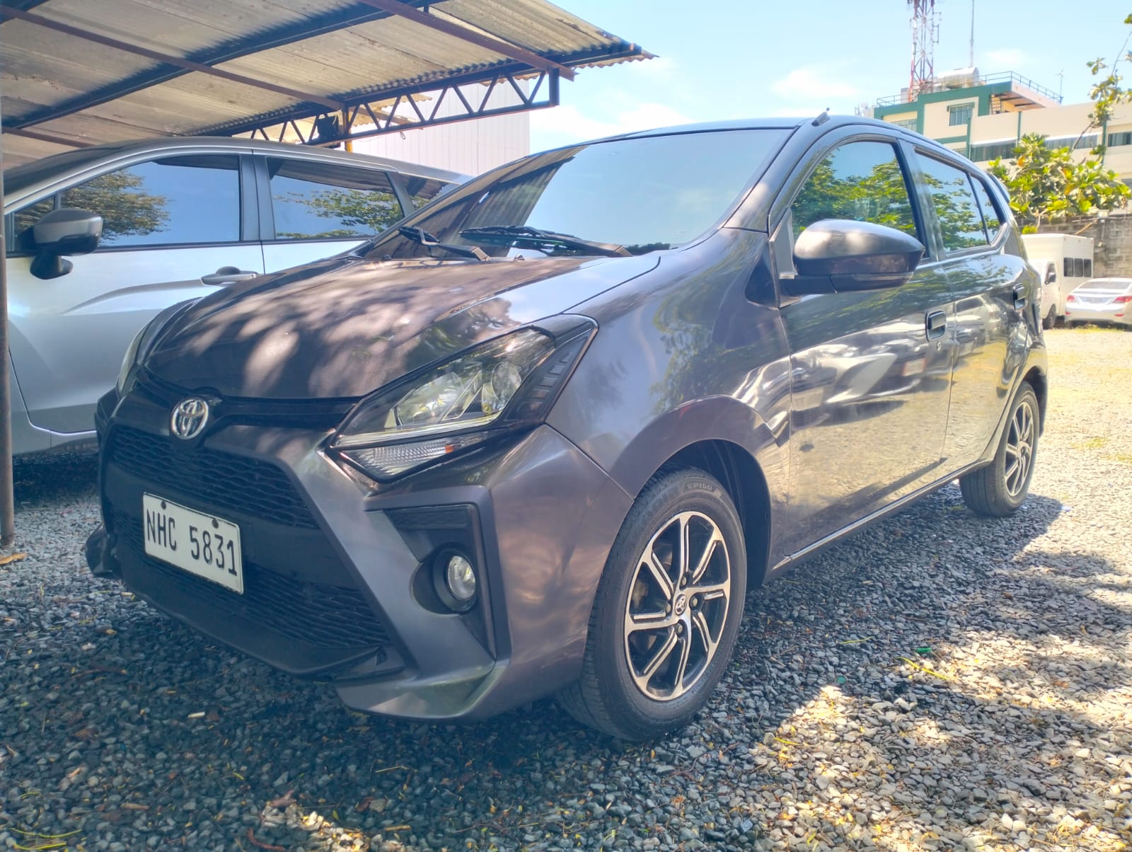 2025 Toyota Vios photo 7