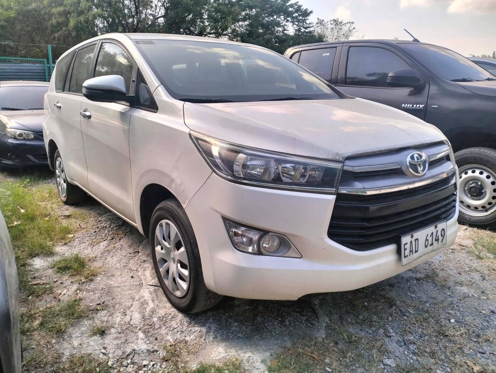 2019 Toyota Innova photo 2