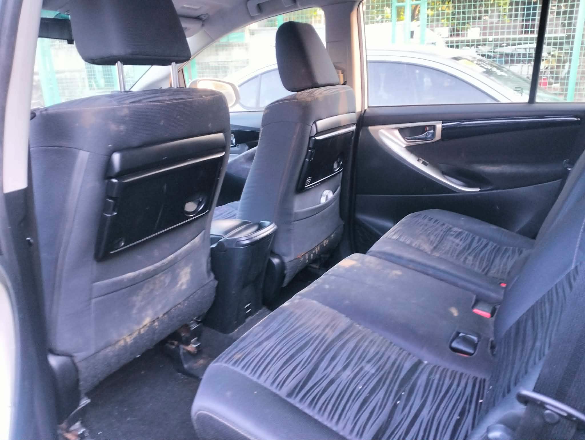 2019 Toyota Innova photo 7