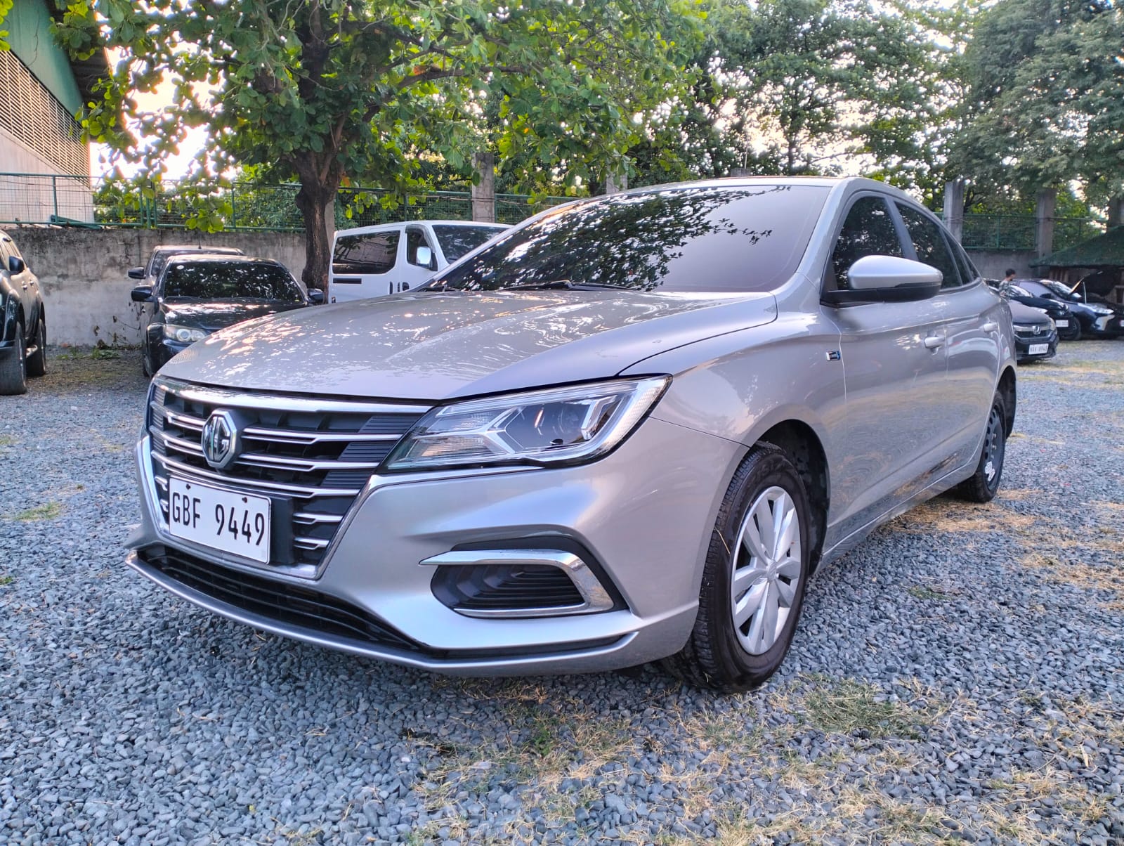 2025 MG MG5 photo 2