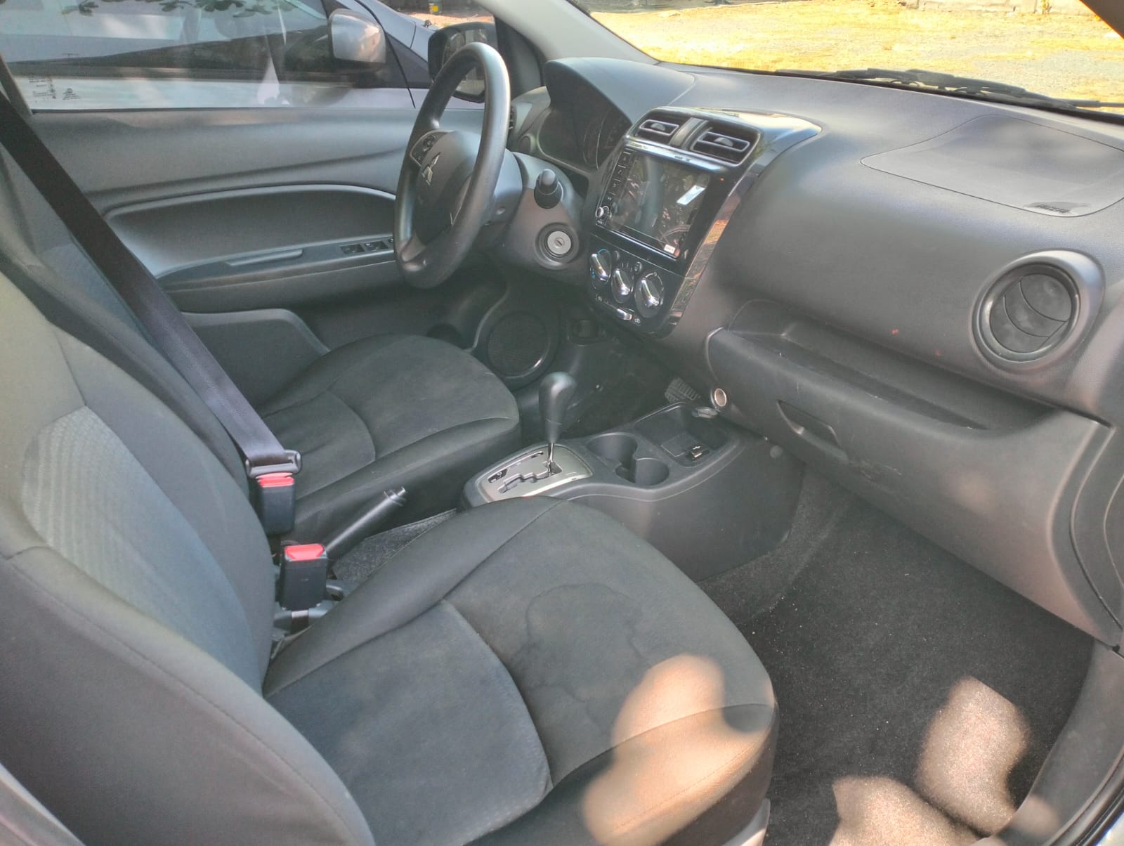 2024 Mitsubishi Mirage photo 10