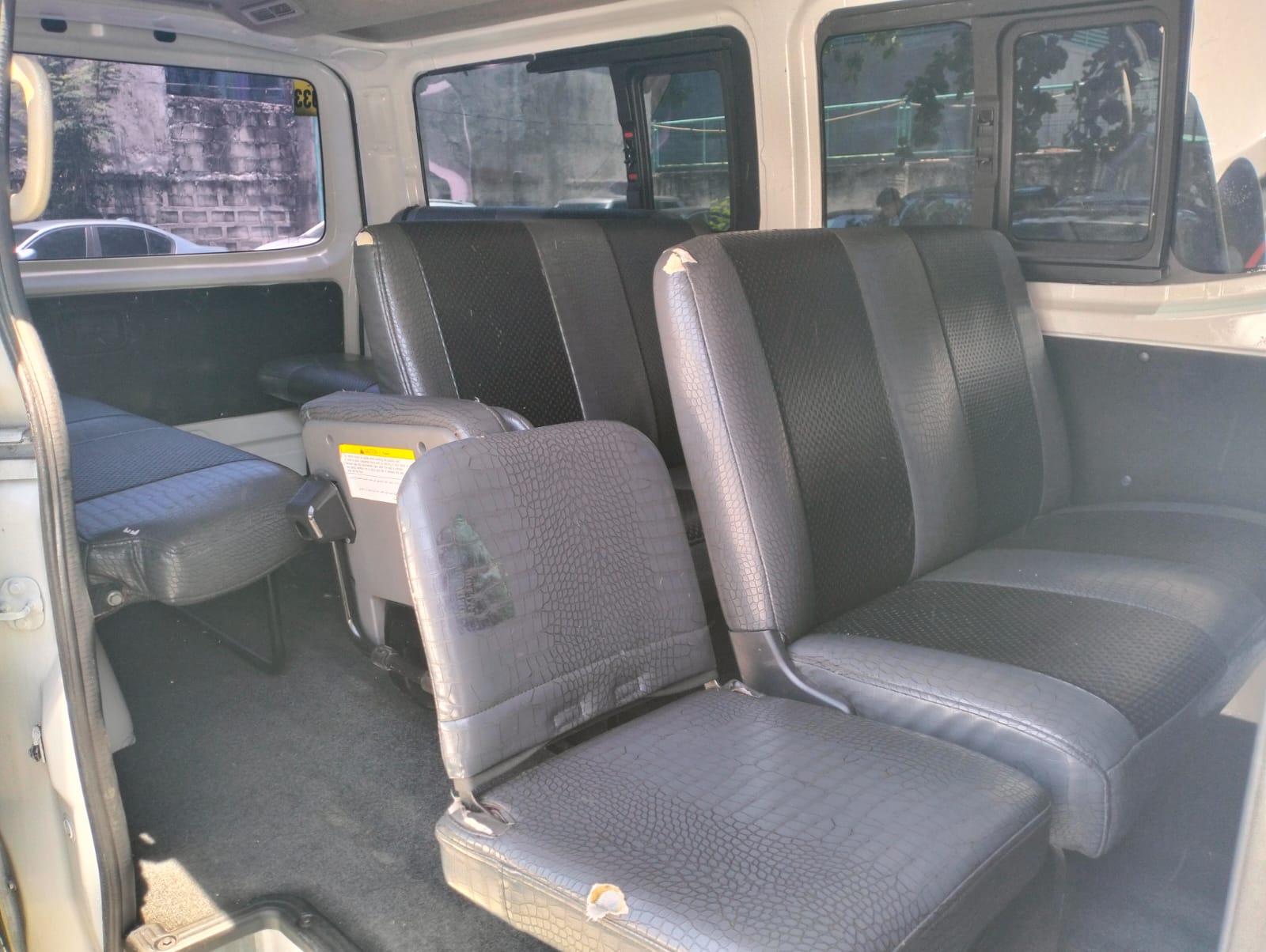 2016 Nissan Urvan photo 8