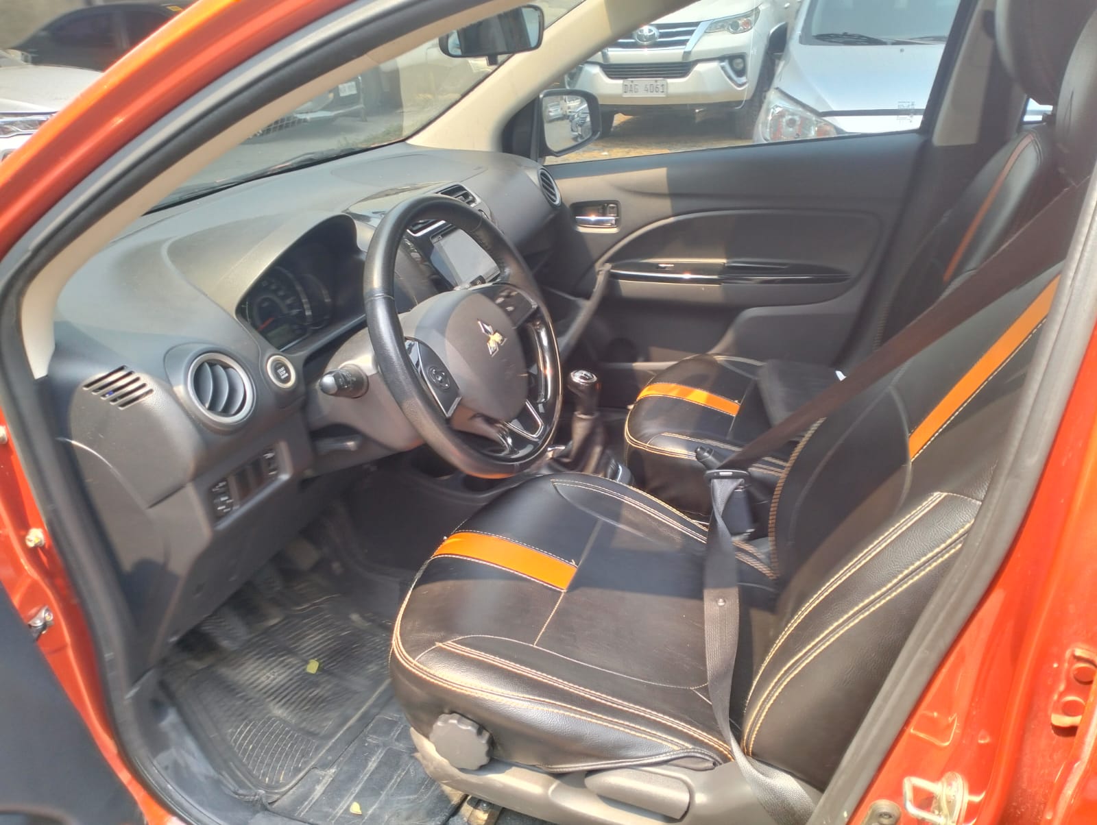 2017 Mitsubishi Mirage photo 10