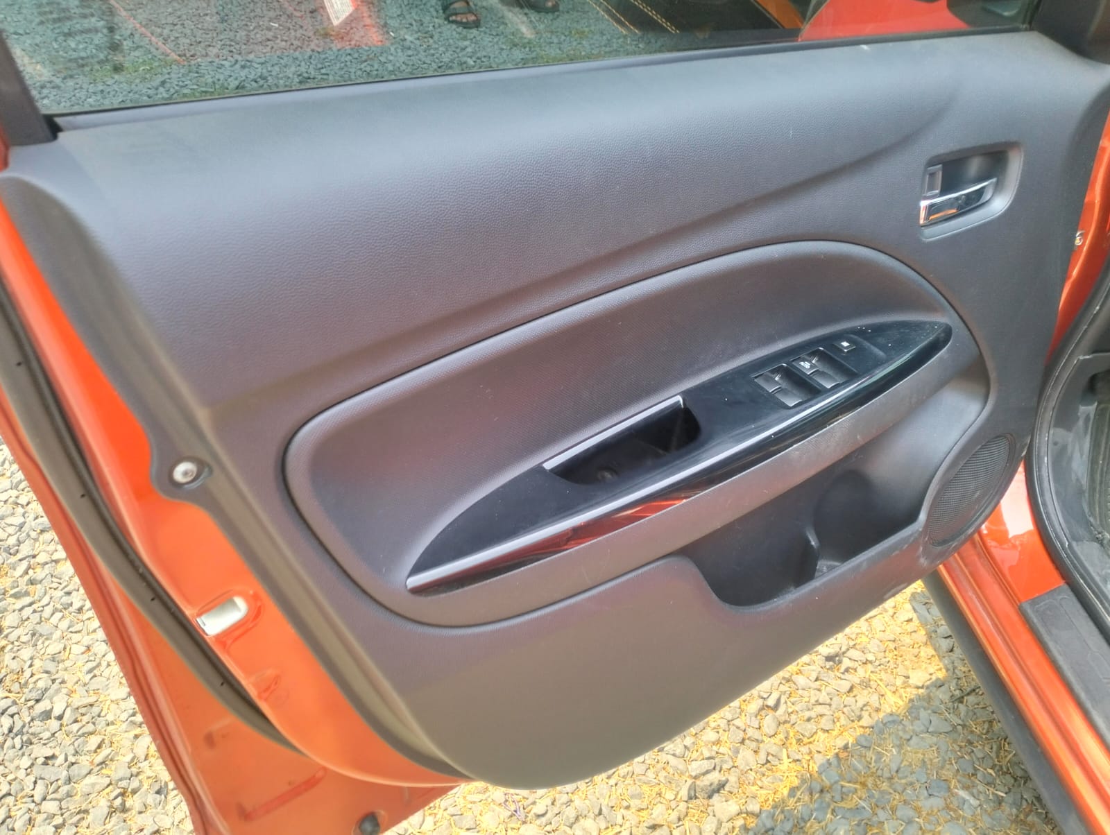 2017 Mitsubishi Mirage photo 11