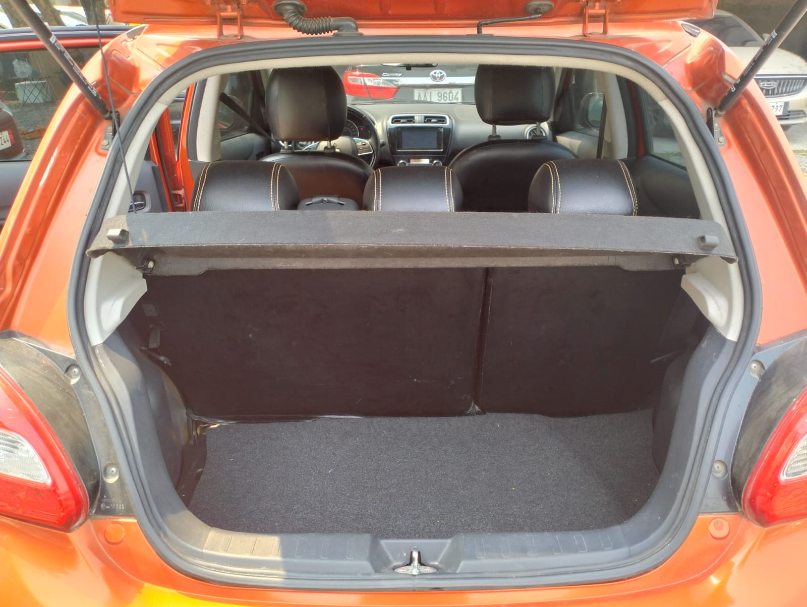 2017 Mitsubishi Mirage photo 16