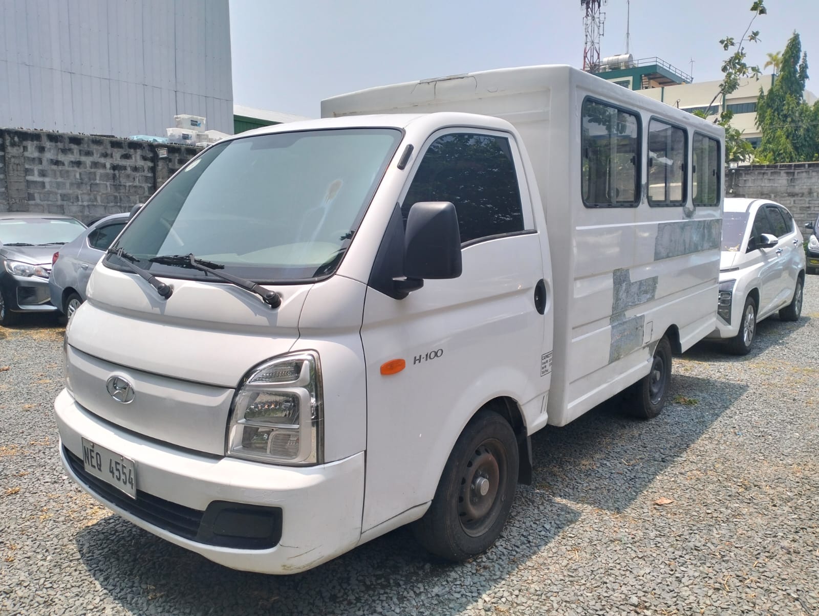 2022 Hyundai H100 photo 2