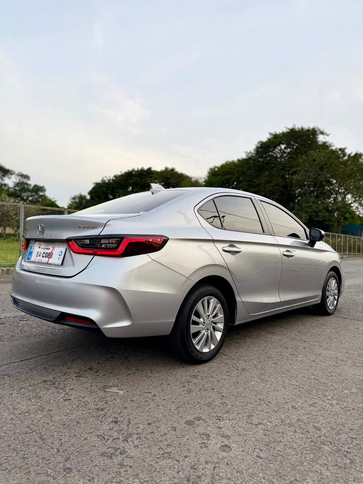 2024 Honda City photo 4