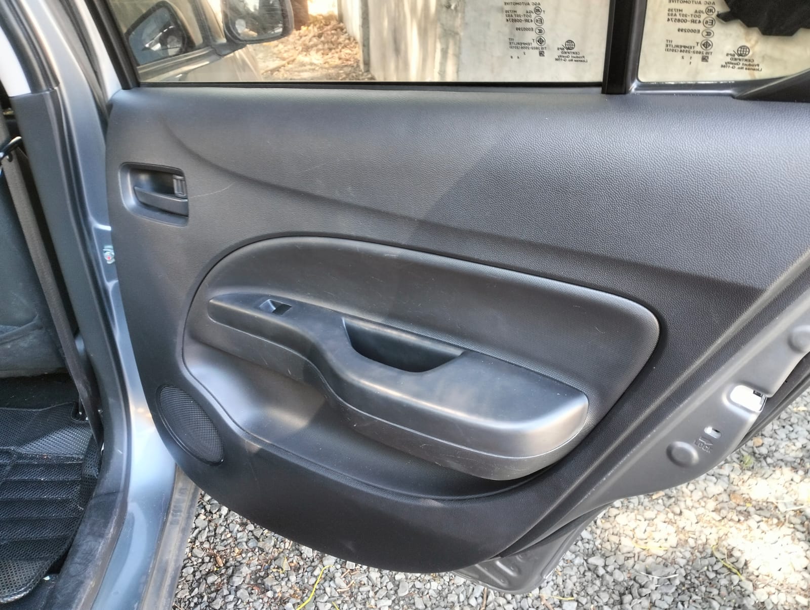 2023 Mitsubishi Mirage photo 18