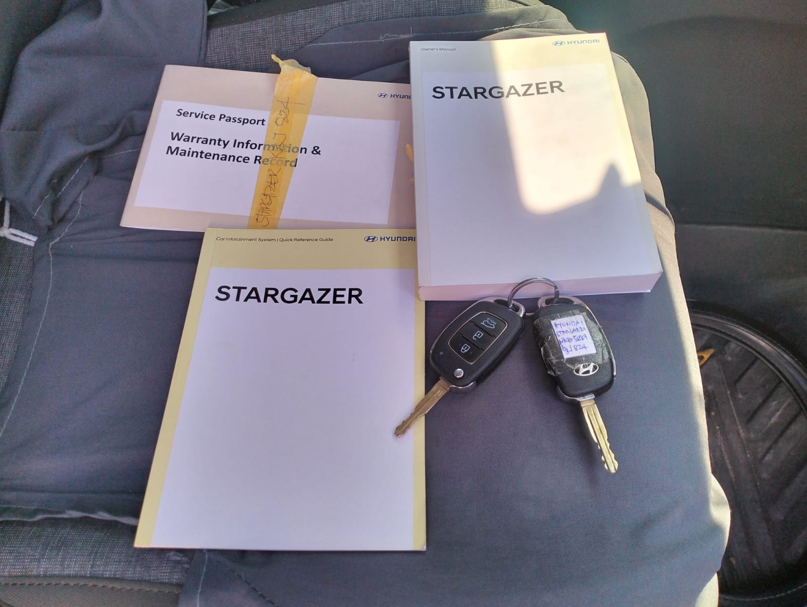 2024 Hyundai Stargazer photo 15