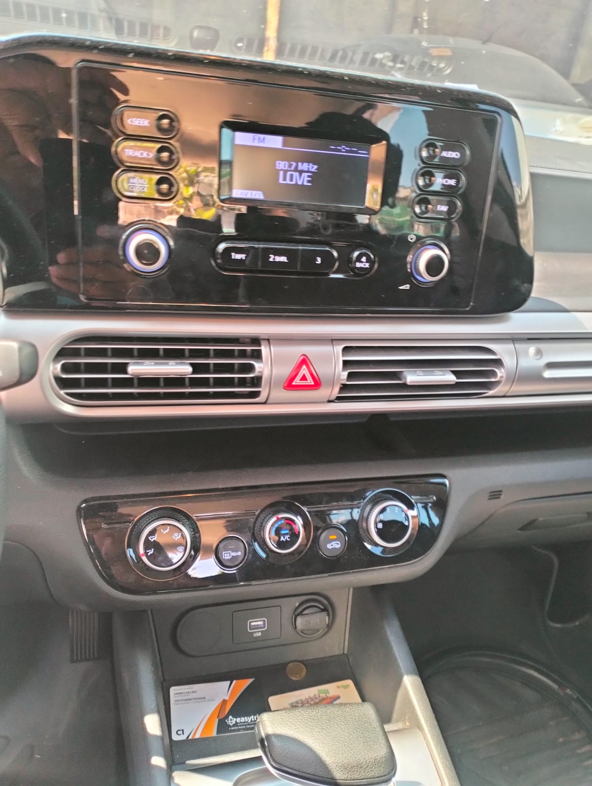 2024 Hyundai Stargazer photo 17