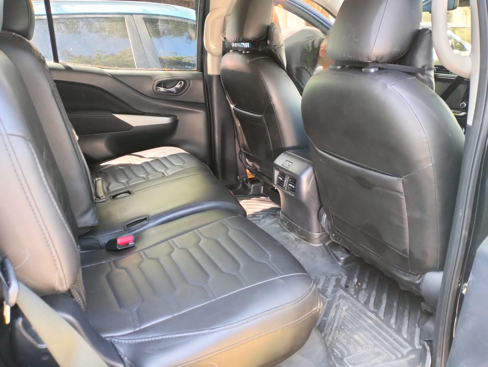2024 Nissan Terra photo 7