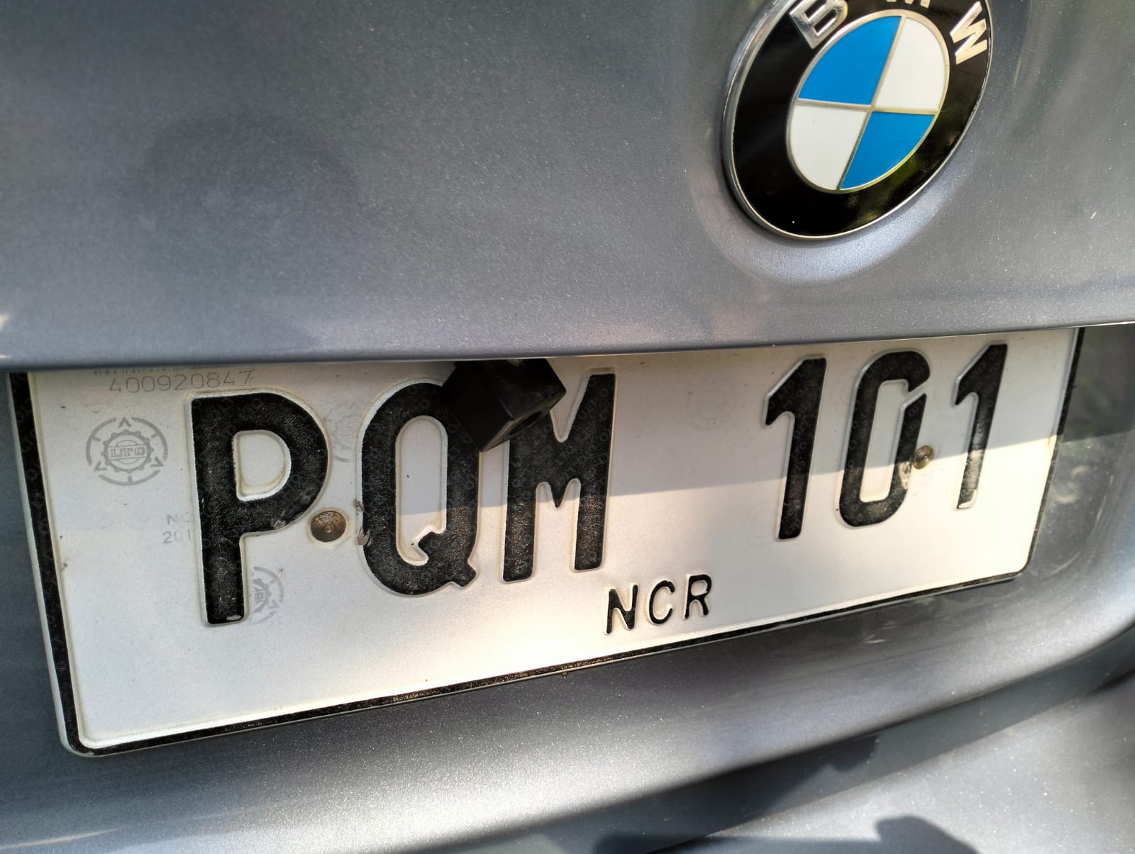 2010 BMW 318i photo 2