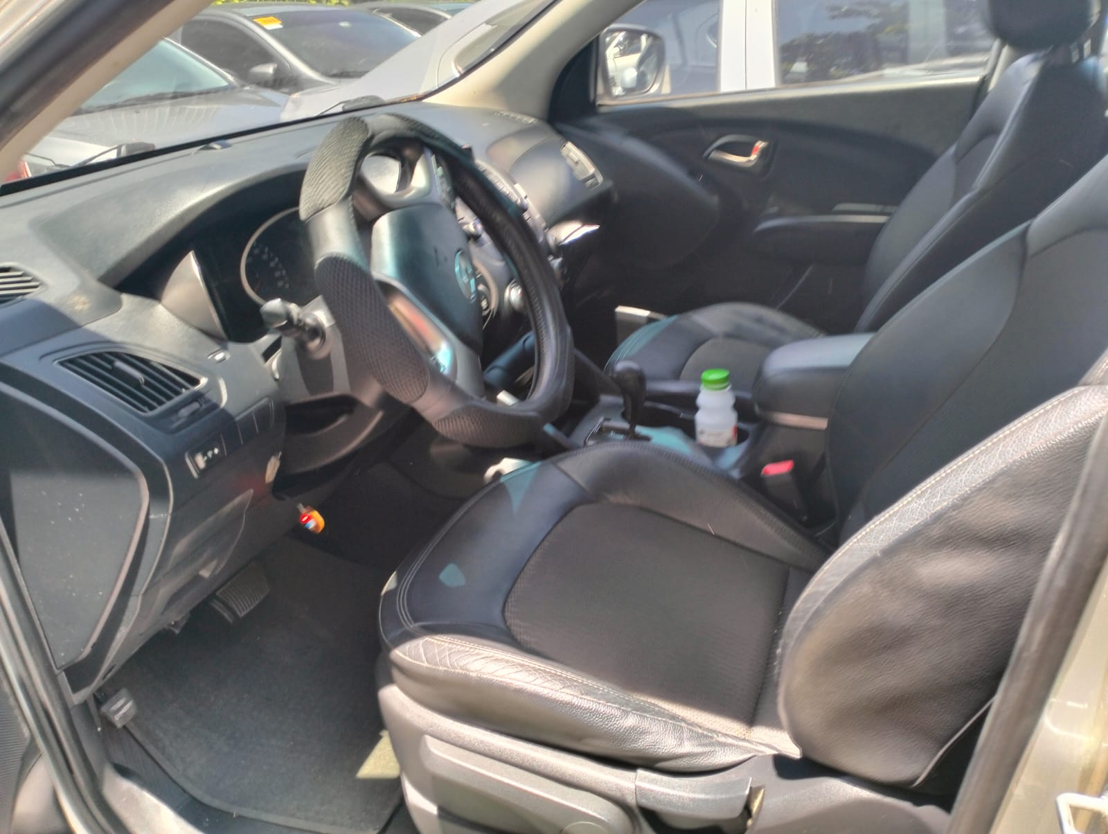 2010 Hyundai Tucson photo 11