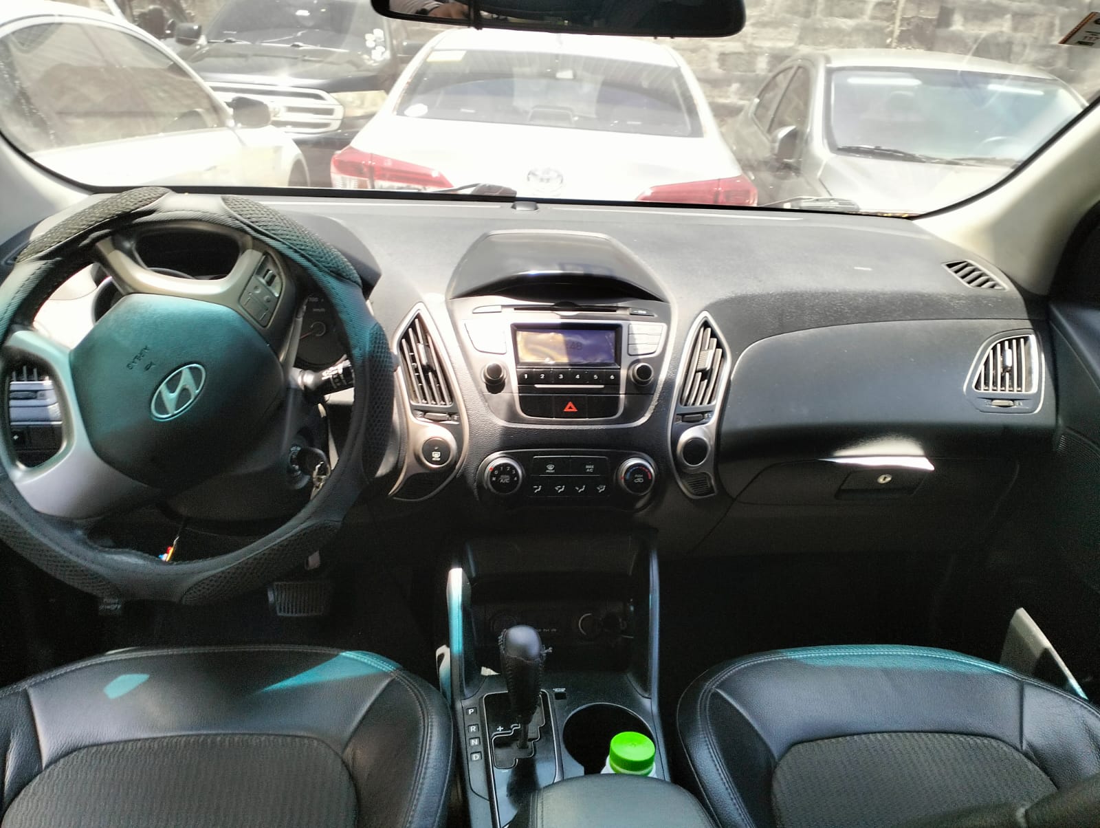 2010 Hyundai Tucson photo 12
