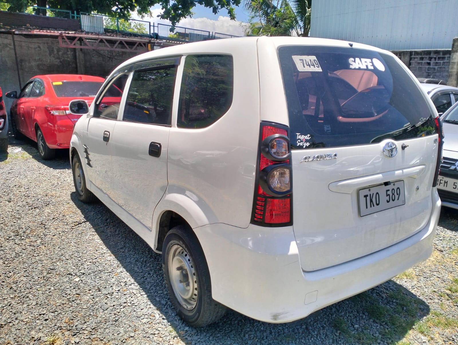 2011 Toyota Avanza photo 5