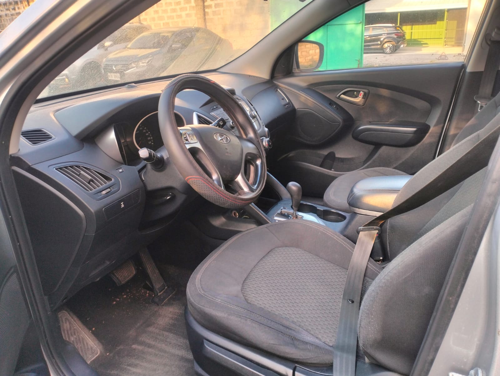 2012 Hyundai Tucson photo 5