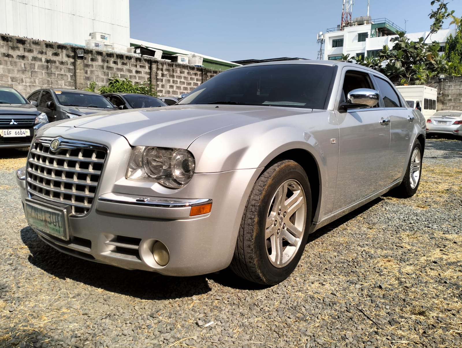 2008 Chrysler 300C photo 5