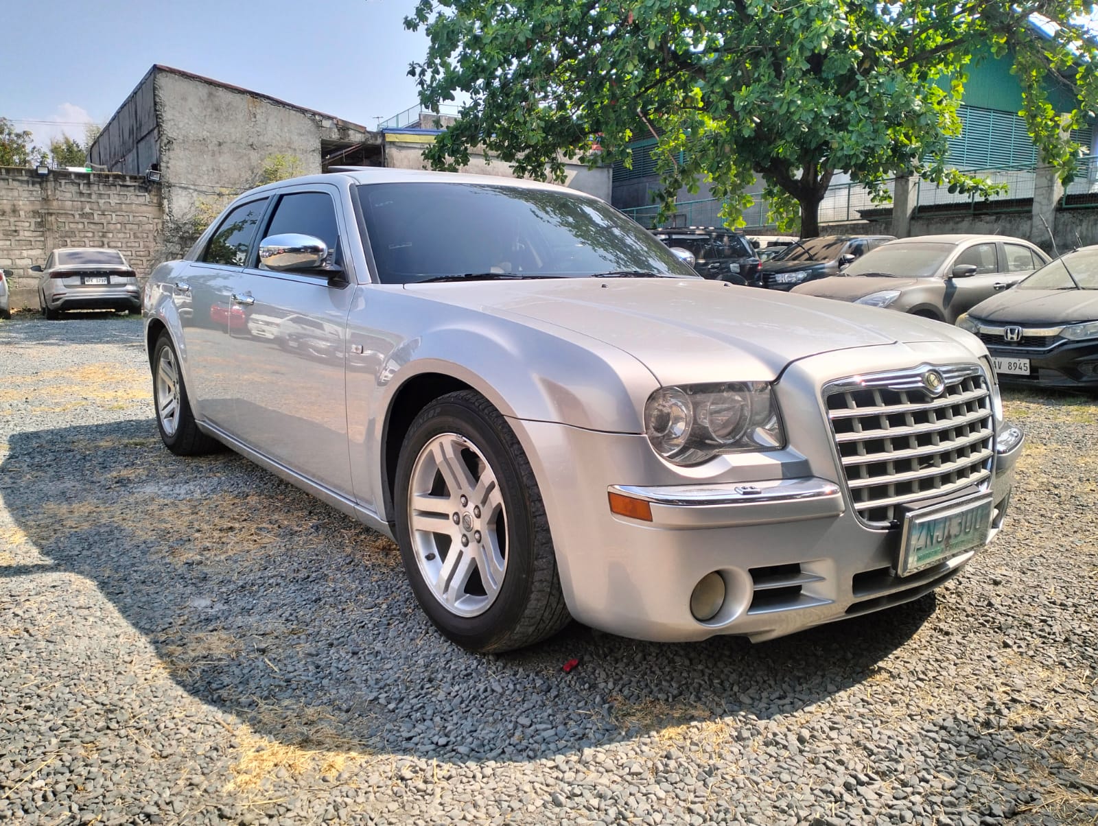 2008 Chrysler 300C photo 6